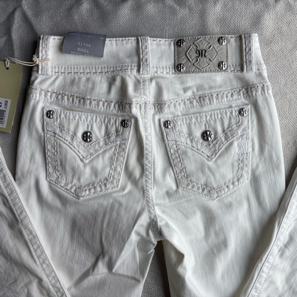 Miss Me Women's White Straight Leg Jeans